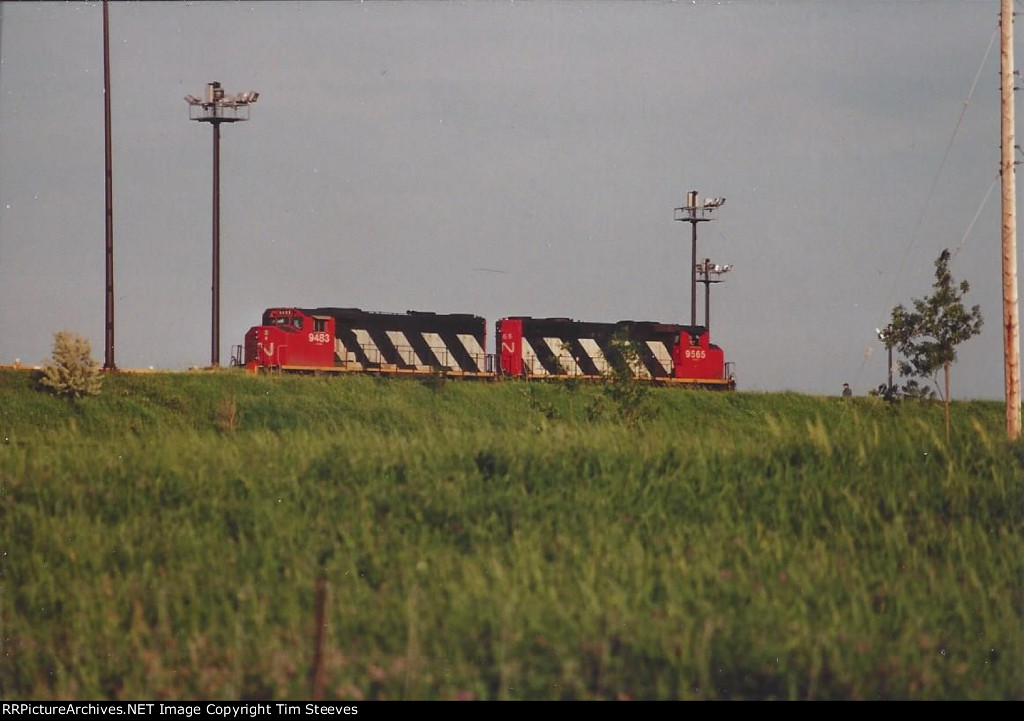 CN 9483 & 9565